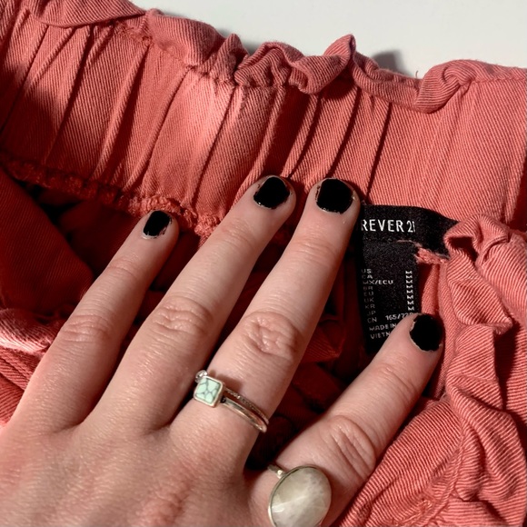 F21 Belted High-Rise Paperbag Shorts - Picture 3 of 3